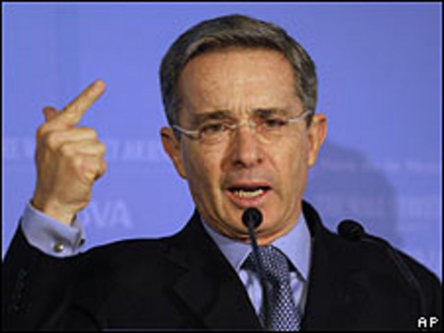 Álvaro Uribe
