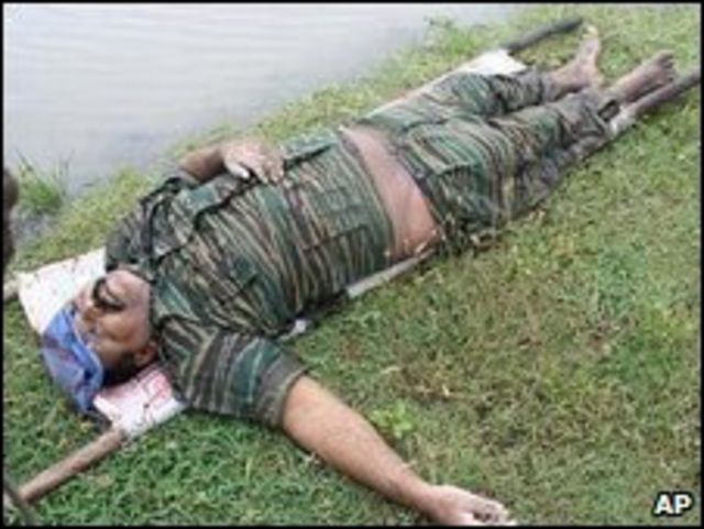 Foto de Velupillai Prabhakaran divulgada por el ejército.