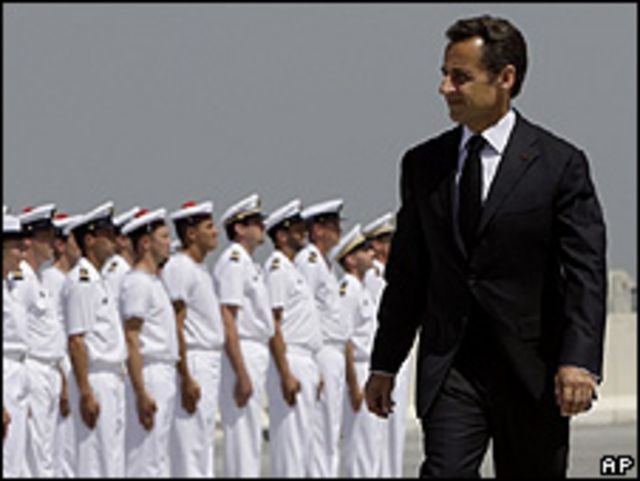 Nicolas Sarkozy en Emiratos Árabes Unidos.