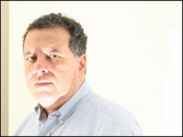  Ibsen Martínez, escritor. Foto cortesía Efren Hernandez
