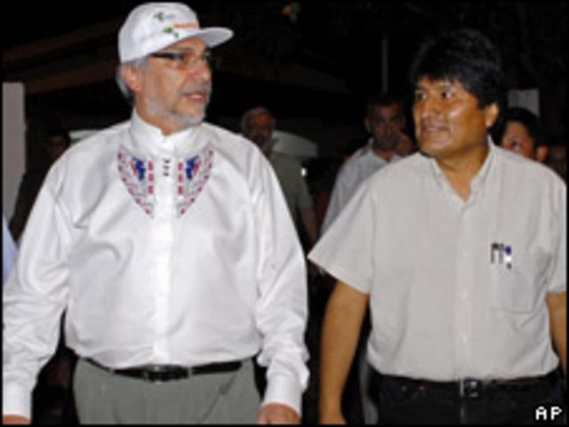 Fernando Lugo (izq.) y Evo Morales