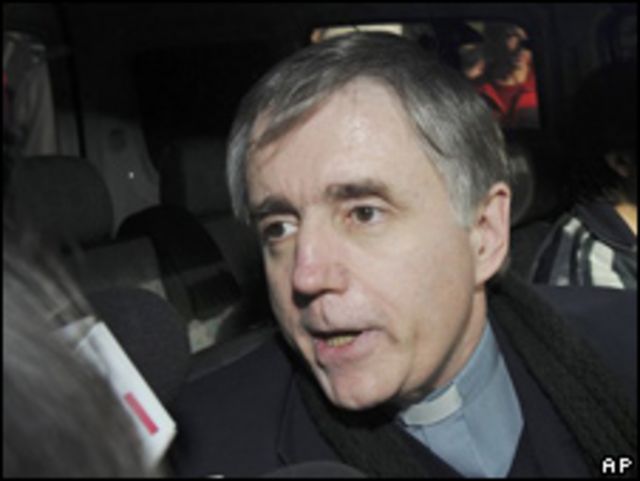 Julio César Grassi, sacerdote