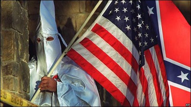 Simpacitante del Ku Klux Klan.