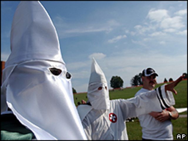 Miembros del KKK (Foto de archivo)