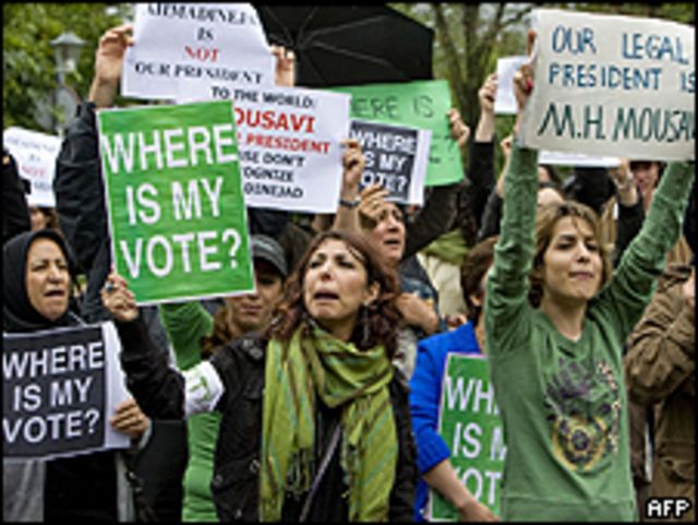 Seguidores de Mousavi protestas