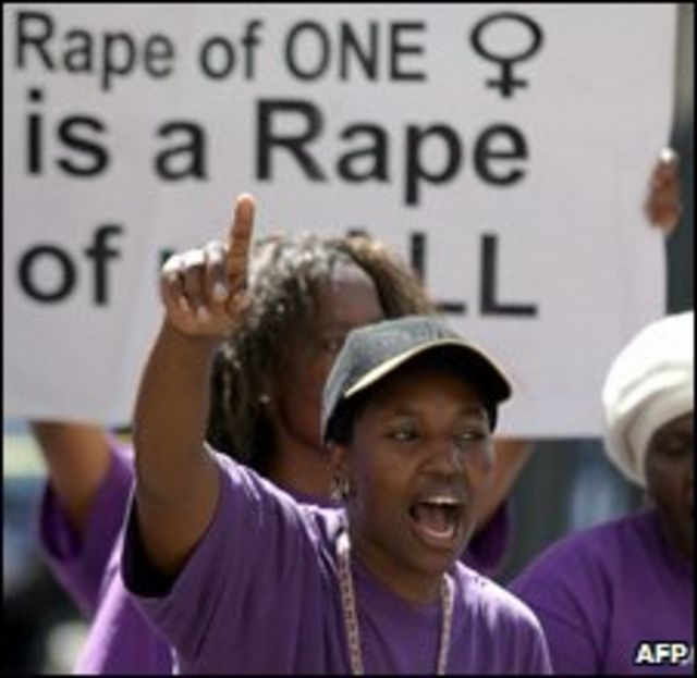 Protestas contra las violaciones en Sudáfrica.