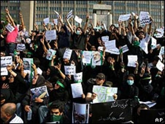 أنصار مير حسين موسوي في طهران