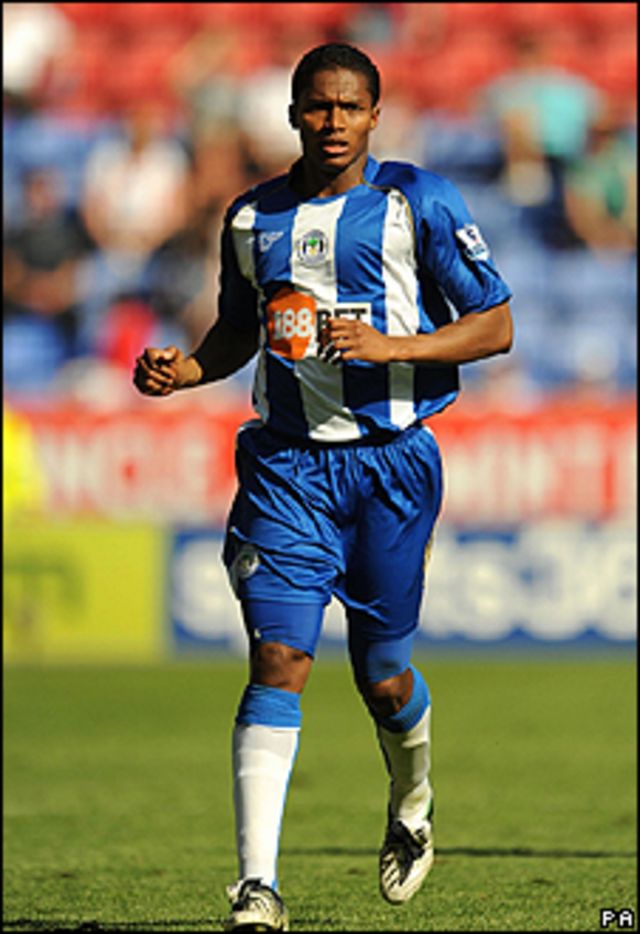 Luis Antonio Valencia