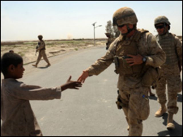 جنود مارينز في أفغانستان
