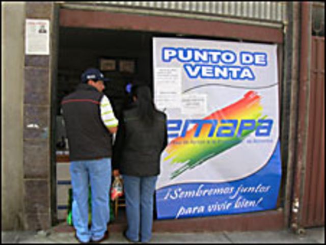 Mercados Estatales en Bolivia