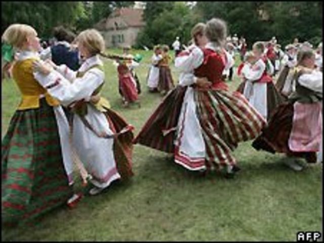 Министр Танцев Костюм На Новый Год Министр Танцев Костюм На Новый Год