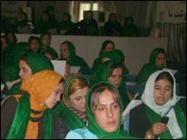 تفاوت های انتخابات ریاست جمهوری ایران و افغانستان Bbc News فارسی