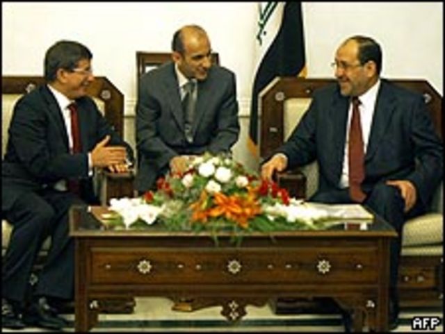 محادثات المالكي وأوغلو  في بغداد