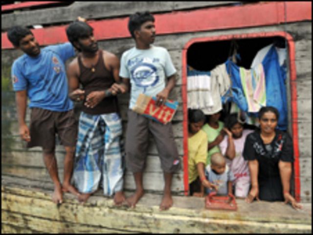 لاجئون سريلانكيون