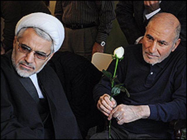 بهزاد نبوی به زندان و از آنجا به اورژانس رفت - BBC News فارسی