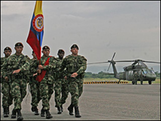 Venezuela pede para Brasil entregar militares localizados na