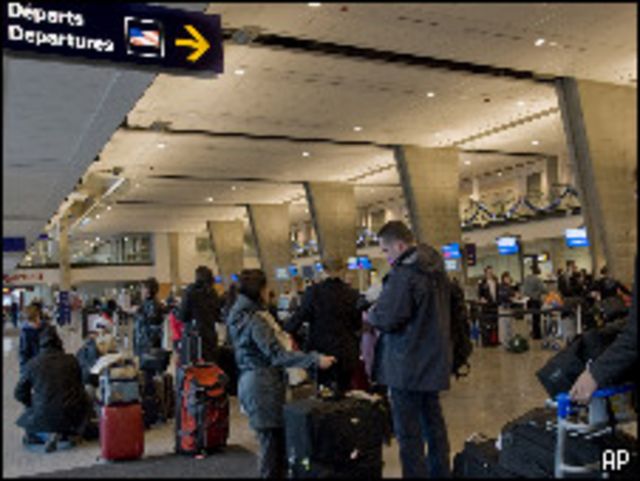 تشديد الإجراءات الأمنية في المطارات الكندية