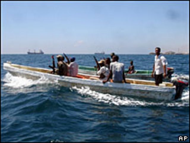 قراصنة صوماليون