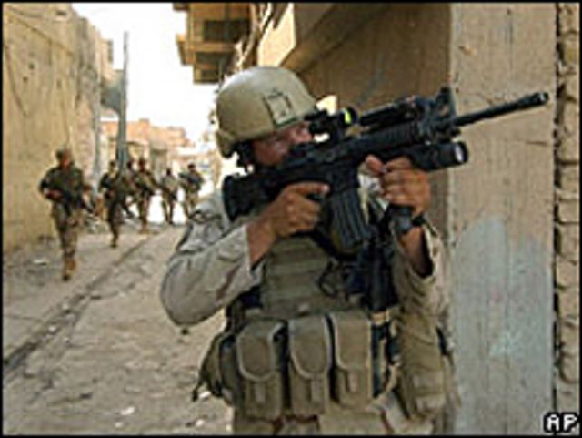 ينتشر حوالى 110 الاف جندي أمريكي في العراق حاليا