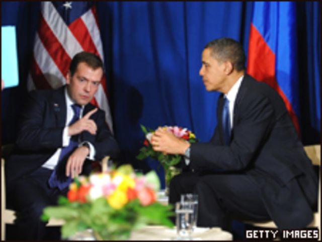 Что америка говорит россии. Медведев и Обама. Барак Обама и Медведев.