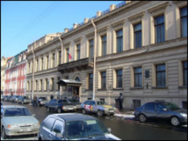 Здание городского суда Санкт-Петербурга