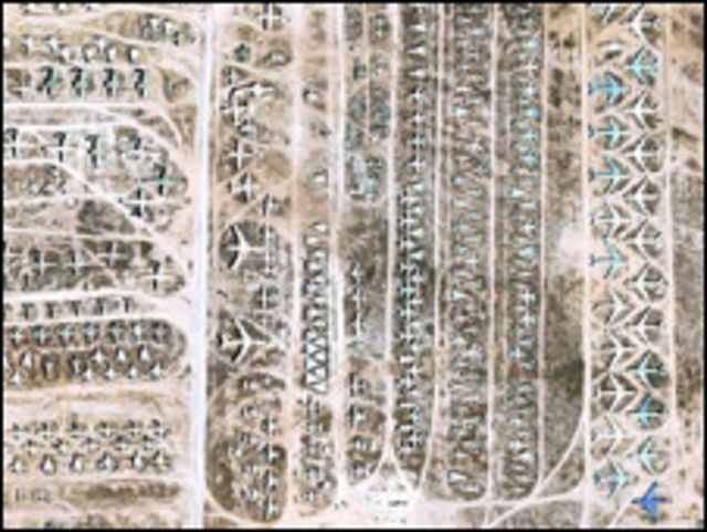 الطائرة محو هابو  أكبر مقبرة للطائرات في العالم - BBC News عربي
