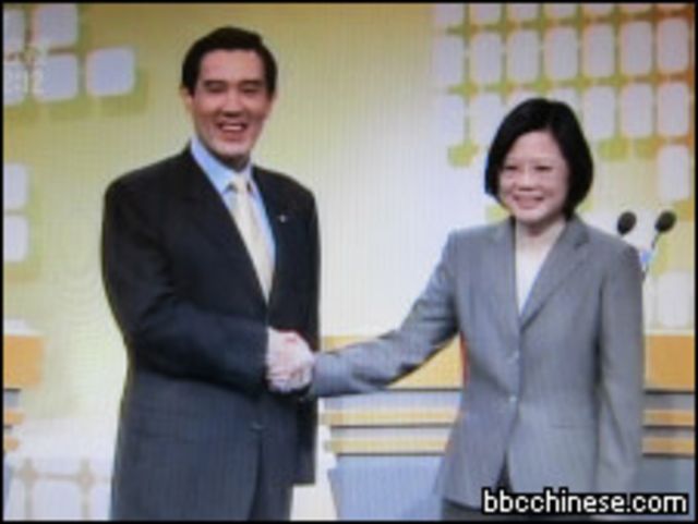 马英九与蔡英文就ecfa进行电视辩论 c News 中文 马英九与蔡英文就ecfa进行电视辩论 c News 中文