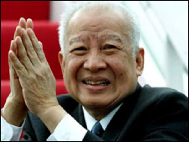 Cựu Vương Sihanouk thăm Việt Nam lần đầu sau 15 năm