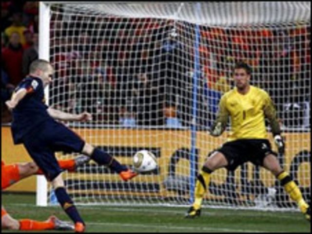 11/07/2010 - Espanha 1 x 0 Holanda - Três Pontos