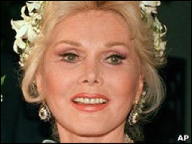 Zsa Zsa Gabor Evinde Olmek Istiyor Bbc News Turkce