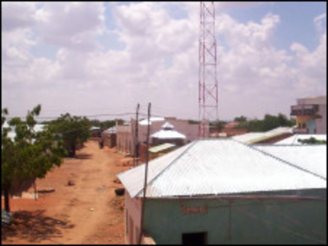 Buuhoodle oo dagaal ku ciiday BBC News Somali