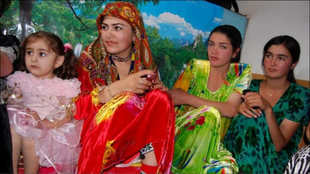 آلبوم عکس بدخشان بر بام دنیا Bbc News فارسی