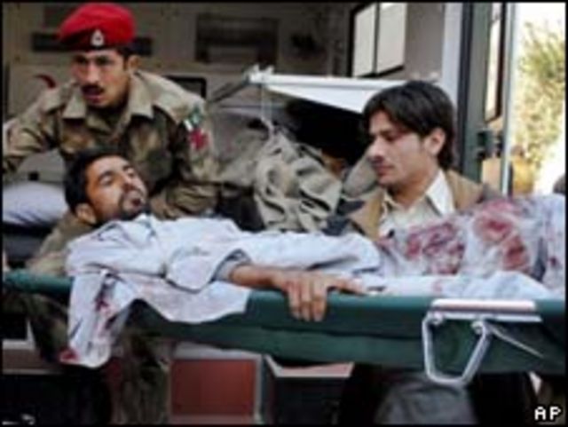 聖誕日巴基斯坦自殺式攻擊中的受傷者