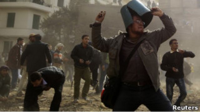 ميدان التحرير و ألعاب نظام مبارك الخطرة Bbc News عربي