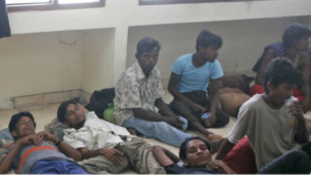 Puluhan orang Rohingya terdampar di Aceh - BBC News Indonesia