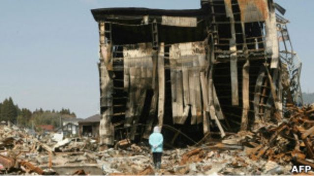 日本地震海嘯災區的廢墟（10/04/2011）