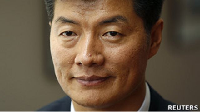 洛桑桑蓋在華盛頓接受媒體採訪(27/4/2011)