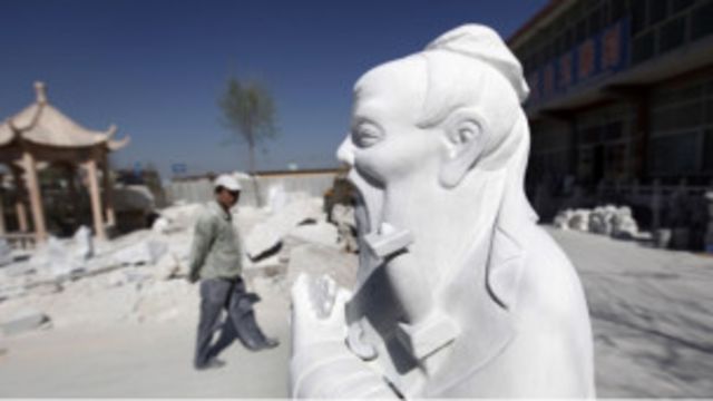 孔子像