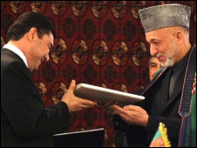 کرزی د افغانستان پر حالاتو د خبرو لپاره ترکمنستان ته ولاړ Bbc News پښتو