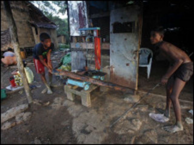 အရွယ် မရောက်သေးတဲ့ ကလေးတွေ ရောင်းစား ခံနေရမှုတွေ များပြားလာနေ