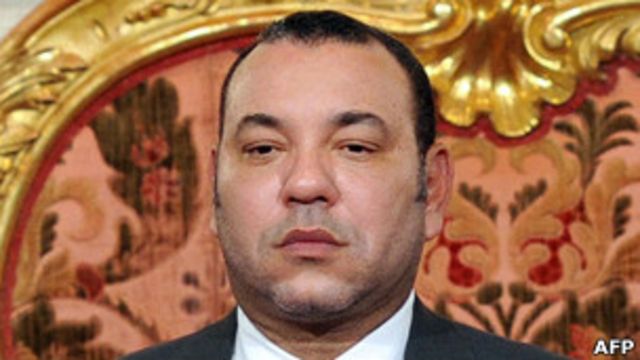 Ù…Ù‚ØªÙ„ 16 Ù…Ù† Ø£ÙØ±Ø§Ø¯ Ø§Ù„Ø­Ø±Ø³ Ø§Ù„Ù…Ù„ÙƒÙŠ Ø§Ù„Ù…ØºØ±Ø¨ÙŠ Ù‚Ø±Ø¨ Ù…Ø¯ÙŠÙ†Ø© Ø§Ù„Ø­Ø³ÙŠÙ…Ø© Ø¨Ø³Ø¨Ø¨ Ø§Ù†Ø²Ù„Ø§Ù‚ Ø­Ø§ÙÙ„ØªÙ‡Ù… ÙÙŠ ÙˆØ§Ø¯ Bbc News Ø¹Ø±Ø¨ÙŠ