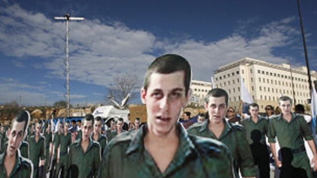حماس تنتج فيلما سينمائيا حول عملية خطف شاليط