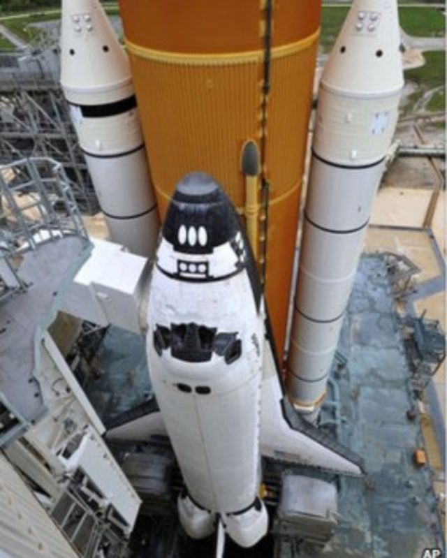 "Атлантис" на стартовой позиции