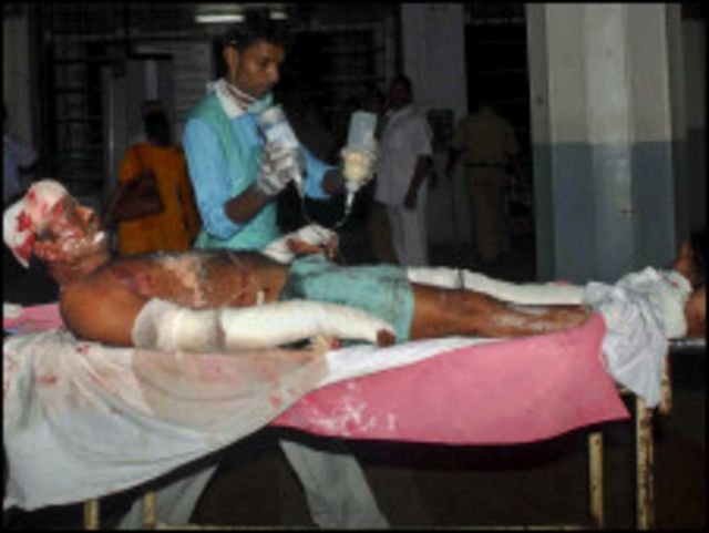 Mumbai ဗုံးကွဲမှုကြောင့် ဒဏ်ရာရသွားသူ