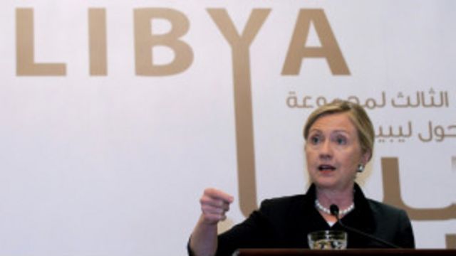 کلینتون: از نظر دولت ایالات متحده، رژیم قذافی دیگر هیچ اقتدار مشروعی در لیبی ندارد