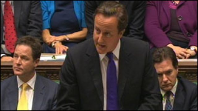 David Cameron durante pronunciamento no Parlamento