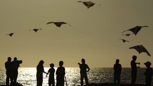 بالصور مهرجان غزة للطائرات الورقية Bbc News عربي
