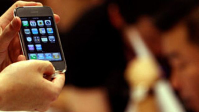 iPhone 手機