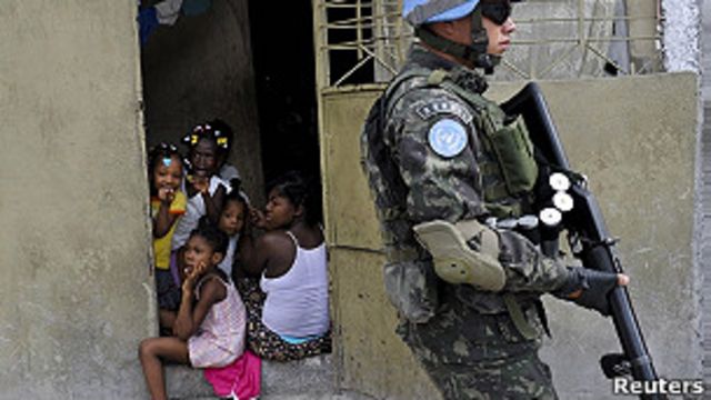 Escándalo en Uruguay por una supuesta violación de soldados a un haitiano - BBC News Mundo