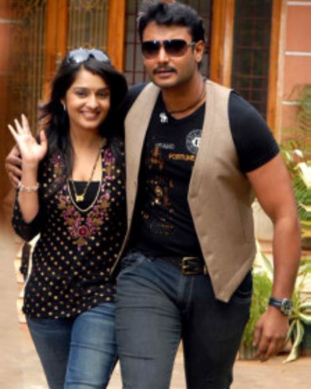 Nikhita Thukral, Darshan